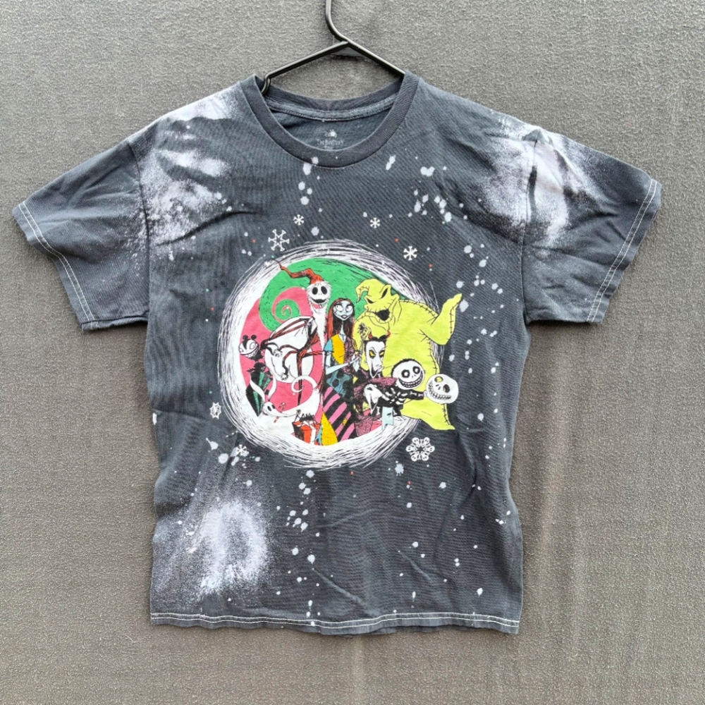 The Nightmare Before Christmas Graphic T-shirt - Size M